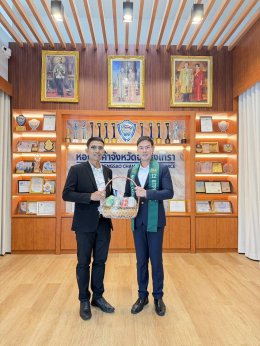 วันเสาร์ที่ 5 กันยายน 2569 เวลา 10.00 น ณ สำนักงานหอการค้าจังหวัดฉะเชิงเทรา Mister Earth thailand ปี 2569 มิสเตอร์ เอิรด ไทยแลด์ นำกลุ่มวิสาหกิจชุมชนผู้แปรรูปผลผลิตการเกษตร เป็นเครื่องดื่น แบรนด์ Garno ขอบคุณหอการค้าจังหวัดฉะเชิงเทรา ที่ช่วยสนับสนุนชุมชนแ