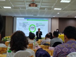 นายจิตรกร เผด็จศึก ประธานหอการค้าจังหวัดฉะเชิงเทรา ร่วมการประชุมแสดงความคิดเห็นสรุปโครงการจัดทำแผนผังการใช้ประโยชน์ในที่ดินบริเวณพื้นที่รอบสถานี เขตส่งเสริมเศรษฐกิจพิเศษ โครงการรถไฟความเร็วสูงเชื่อมสามสนามบิน