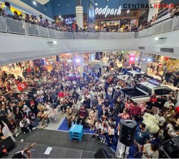 วันอาทิตย์ที่ 29 ตุลาคม 2566 เวลา 17.00-18.00 น. นายวสันต์ ศิรินภารัตน์ รองประธาน ร่วมเป็นประธานในพิธีเปิดงาน ROBINSON LIFESTYLE MOTOR SHOW 2023 ครั้งที่ 2 ณ บริเวณลานเอนกประสงค์ หน้า TOP ชั้น 1 ศูนย์การค้าโรบินสันไลฟ์สไตล์ ฉะเชิงเทรา