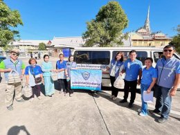 หอการค้าจังหวัดฉะเชิงเทรา มอบข้าวและอาหารกล่อง แก่ตัวแทนโรงเรียนเรียน หน่วยงาน ที่เข้าร่วมขบวนแห่หลวงพ่อโสธรทางบก เนื่องในพิธีเปิดงานนมัสการหลวงพ่อโสธร และงานประจำปีจังหวัดฉะเชิงเทรา เมื่อวันที่ 24 พฤศจิกายน 2566 รวมจำนวน 1,700 กล่อง ณ จุดมอบอาหารบริเวณศา