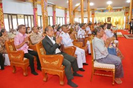 ประธานหอการค้าจังหวัดฉะเชิงเทรา พร้อมคณะ มอบกระเช้าเพื่อถวายมุทิตาสักการะแสดงความยินดี พระครูโชติพัฒนากร เจ้าคณะอำเภอเมืองฉะเชิงเทรา ในโอกาสพระบาทสมเด็จพระเจ้าอยู่หัว ทรพระกรุณาโปรดพระราชทานเลื่อนสมณศักดิ์ เป็นพระครูสัญญาบัตร เจ้าคณะอำเภอชั้นพิเศษ ในราชทิ