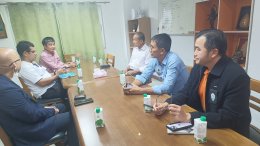 ทางผู้ร่วมทุนจากประเทศสิงคโปร์ มาจะมาร่วมลงทุนทำโซล่าเซลล์ในจังหวัดฉะเชิงเทรา โดยจะมีการนำเงินส่วนต่างเข้าเป็นกองทุนหอการค้าเพื่อช่วยเหลือผู้มีรายได้น้อย นัดประชุมในวันอังคารที่ 3 ตุลาคม 2566 เวลา 15.30 น.ณ ห้องประชุมสำนักงานหอการค้าจังหวัดฉะเชิงเทรา