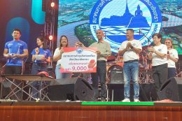 วันพฤหัสบดีที่ 12 ต.ค. 2566 เวลา 20.00 น. นายจิตรกร เผด็จศึก ประธานและคณะกรรมการหอการค้า ร่วมงานคอนเสิร์ตการกุศล จัดโดย "สมาคมการค้าธุรกิจท่องเที่ยวจังหวัดฉะเชิงเทรา" รายได้ส่วนหนึ่งนำไปสมทบทุนการศึกษา แก่เด็กยากไร้ในพื้นที่จังหวัดฉะเชิงเทรา  ณ 