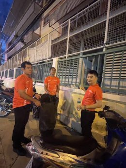 วันศุกร์ที่ 13 ตุลาคม 2566 เวลา 18:00 น หอการค้าจังหวัดฉะเชิงเทราร่วมกิจกรรมจิตอาสา เราทำดีเพื่อหัวใจ เก็บขยะ โครงการ Zero co2 ริมเขื่อนหลังวิทยาลัยอาชีวศึกษาฉะเชิงเทรา