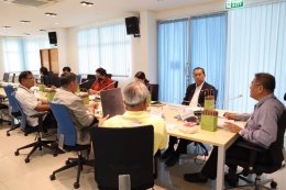 วันพฤหัสบดีที่ 19 ตุลาคม 2566 เวลา 10.00 น. นายจอมพงษ์  ชูทับทิม เลขาธิการหอการค้าฯ ร่วมประชุมคณะทำงานด้านการตลาดระดับจังหวัด (เซลล์แมนจังหวัด) ณ ห้องประชุมนนทรี ชั้น 1 สำนักงานพาณิชย์จังหวัดฉะเชิงเทรา