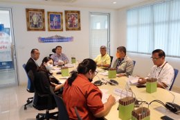 วันพฤหัสบดีที่ 19 ตุลาคม 2566 เวลา 10.00 น. นายจอมพงษ์  ชูทับทิม เลขาธิการหอการค้าฯ ร่วมประชุมคณะทำงานด้านการตลาดระดับจังหวัด (เซลล์แมนจังหวัด) ณ ห้องประชุมนนทรี ชั้น 1 สำนักงานพาณิชย์จังหวัดฉะเชิงเทรา