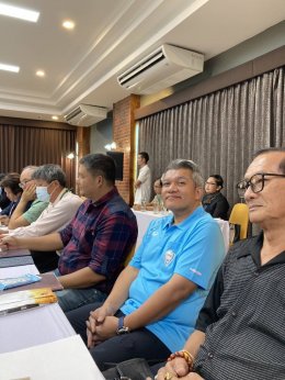 วันอังคารที่ 24 ตุลาคม 2566 เวลา 9.30 - 15.30 น. นายจอมพงษ์ ชูทับทิม เลขาธิการ นางสาวอภินันท์ภรณ์ ใต้หล้าสถาพร รองประธาน ร่วมประชุมกลุ่มย่อย จังหวัดฉะเชิงเทรา เพื่อหารือเป้าหมายและแนวทางในการบรรเทาและรับมือวิกฤตการณ์เปลี่ยนแปลงสภาพภูมิอากาศของภาคตะวันออก 