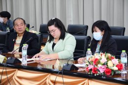 วันพุธที่ 25 ตุลาคม 2566 เวลา 9.30 น. นายจิตรกร เผด็จศึก ประธาน ร่วมประชุมคณะทำงานขับเคลื่อนพืชสมุนไพรจังหวัดฉะเชิงเทรา ครั้งที่ 1/2566 ณ ห้องประชุมเจ้าเสวย ชั้น 4 อาคารราชนครินทร์ มหาวิทยาลัยราชภัฏราชนครินทร์