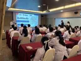 หอการค้าจังหวัดฉะเชิงเทราร่วมกับ Follow your dream ได้มีการส่งเสริมให้นักเรียนได้มีการเรียนรู้นอกโรงเรียน ได้เรียนรู้กับสถานการณ์จริง เท่าทันเทคโนโลยีใหม่และสายอาชีพต่างๆ เพื่อเป็นส่วนหนึ่งในการสร้างฝันและการวางแผนการศึกษาต่อให้ตรงต่อความต้องการของแต่ละบุ