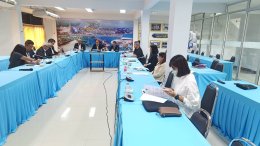 หอการค้าจังหวัดฉะเชิงเทรา ในฐานะ ประธาน กกร.จังหวัดฉะเชิงเทรา เป็นเจ้าภาพจัดประชุมคณะกรรมการร่วมภาคเอกชน 3 สถาบัน (กกร.) จังหวัดฉะเชิงเทรา ครั้งที่ 5/2566 ในวันพฤหัสบดีที่ 2 พฤศจิกายน  2566 เวลา 09.30 – 12.00 น. ณ ห้องประชุมอาคารหอการค้าจังหวัดฉะเชิงเทรา 