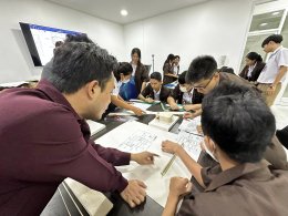 หอการค้าจังหวัดฉะเชิงเทราร่วมกับ Follow your dream ได้มีการส่งเสริมให้นักเรียนได้มีการเรียนรู้นอกโรงเรียน ได้เรียนรู้กับสถานการณ์จริง เท่าทันเทคโนโลยีใหม่และสายอาชีพต่างๆ เพื่อเป็นส่วนหนึ่งในการสร้างฝันและการวางแผนการศึกษาต่อให้ตรงต่อความต้องการของแต่ละบุ