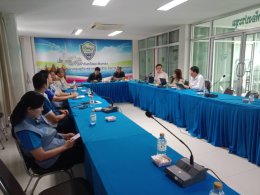 อาจารย์จากมหาวิทยาลัยหอการค้าไทย เข้าพบหอการค้าจังหวัดฉะเชิงเทรา ประธานหอการค้า และคณะกรรมการ ประชุมหารือโครงการปรับเปลี่ยนรถสันดาปเป็นรถพลังงานไฟฟ้า ในวันจันทร์ที่ 13 พฤศจิกายน 2566 เวลา 13.30 น. ณ สำนักงานหอการค้าจังหวัดฉะเชิงเทรา                       