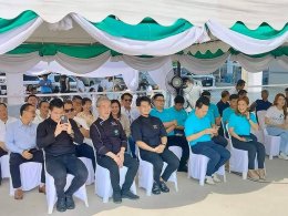 คณะกรรมการหอการค้าจังหวัดฉะเชิงเทรา ขอแสดงความยินดีกับคุณนริศ ปุณยลิขิต ประธาน บริษัท ดั๊กคิง จำกัด / ที่ปรึกษาหอการค้าจังหวัดฉะเชิงเทรา และร่วมเป็นเกียรติในพิธีฉลองเปิดร้านเป็ดอร่อย    ในวันเสาร์ที่ 6 เมษายน 25667 เริ่มเวลา 9.09 น. ณ ร้านเป็ดอร่อย ด้านหน