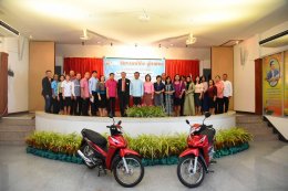 หอการค้าจังหวัดฉะเชิงเทรา ร่วมมอบเงินเพื่อสนับสนุนกิจกรรมของเหล่ากาชาดจังหวัดฉะเชิงเทรา วันรวมน้ำใจสู่กาชาดประจำปีงบประมาณ 2567 จำนวนเงิน 20,000 บาท  ในวันอังคารที่ 28 พฤศจิกายน 2566 เวลา 09.50 น. ณ ศูนย์การเรียนรู้เศรษฐกิจพอเพียง อำเภอเมืองจังหวัดฉะเชิงเ