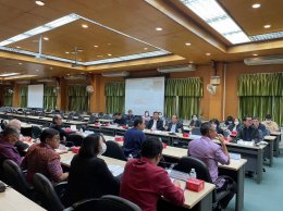 วันอังคารที่ 12 ธันวาคม 2566 เวลา 13.30 น. นายจิตรกร เผด็จศึกประธาน ร่วมประชุมคณะกรรมการบริหารงานกลุ่มจังหวัดแบบบูรณาการ (ก.บ.ก.) กลุ่มจังหวัดภาคตะวันออก 1 (ฉะเชิงเทรา ชลบุรี ระยอง) ครั้งที่ 1/2567 ณ ห้องประชุมชลบุรี ชั้น 3 ศาลากลางจังหวัดชลบุรี