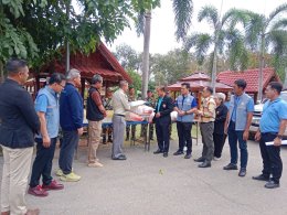 หอการค้าจังหวัดฉะเชิงเทรา มอบข้าวสารถุง 60 ถุงๆ ละ 5 กิโลกรัม รวมจำนวน 300 กิโลกรัม แก่ เขตรักษาพันธุ์สัตว์ป่าเข้าอ่างฤาไน สังกัดสำนักบริหารพื้นที่อนุรักษ์ที่ 2 (ศรีราชา) เพื่อนำไปสนับสนุนคณะจิตอาสาดูแลช้างป่าในพื้นที่จังหวัดฉะเชิงเทรา เพื่อป้องกันการบุกร