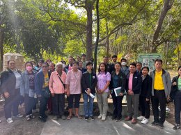 วันอังคารที่ 26 ธันวาคม 2566 และ วันพุธที่ 27 ธันวาคม 2566 หอการค้าจังหวัดฉะเชิงเทรา ร่วมลงพื้นที่กับหน่วยงานที่เกี่ยวข้อง เพื่อสำรวจเกษตรกรผู้ปลูกพืชสมุนไพร ประจำปีงบประมาณ พ.ศ.2567 จำนวน 2 พื้นที่ ประกอบด้วย บ้านเกาะบรเพชร ต.แปลงยาว อ.แปลงยาว จ.ฉะเชิงเท