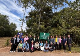 วันอังคารที่ 26 ธันวาคม 2566 และ วันพุธที่ 27 ธันวาคม 2566 หอการค้าจังหวัดฉะเชิงเทรา ร่วมลงพื้นที่กับหน่วยงานที่เกี่ยวข้อง เพื่อสำรวจเกษตรกรผู้ปลูกพืชสมุนไพร ประจำปีงบประมาณ พ.ศ.2567 จำนวน 2 พื้นที่ ประกอบด้วย บ้านเกาะบรเพชร ต.แปลงยาว อ.แปลงยาว จ.ฉะเชิงเท