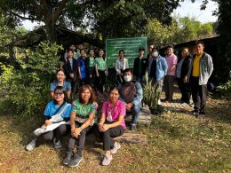 วันอังคารที่ 26 ธันวาคม 2566 และ วันพุธที่ 27 ธันวาคม 2566 หอการค้าจังหวัดฉะเชิงเทรา ร่วมลงพื้นที่กับหน่วยงานที่เกี่ยวข้อง เพื่อสำรวจเกษตรกรผู้ปลูกพืชสมุนไพร ประจำปีงบประมาณ พ.ศ.2567 จำนวน 2 พื้นที่ ประกอบด้วย บ้านเกาะบรเพชร ต.แปลงยาว อ.แปลงยาว จ.ฉะเชิงเท