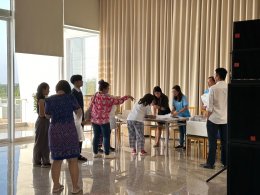 หอการค้าจังหวัดฉะเชิงเทรา จัดบรรยายสรุปกติกาการแข่งขันแรลลี่ร่วมใจ ไทยเที่ยวไทย บุกป่า ฝ่าทะเล พร้อมแจกสติกเกอร์เบอร์แข่ง ในวันศุกร์ที่ 29 มีนาคม 2567 เวลา 17.00 น. ณ ร้านอาหารหัวมังกรซีฟู๊ด ต.คลองนา อ.เมือง จ.ฉะเชิงเทรา