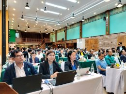 หอการค้าจังหวัดฉะเชิงเทรา จัดประชุมใหญ่สามัญสมาชิกหอการค้าจังหวัดฉะเชิงเทรา ประจำปี 2567 โดย นายชลธี ยังตรง ผู้ว่าราชการจังหวัดฉะเชิงเทรา เป็นประธานเปิดงาน  มีการบรรยายพิเศษบรรยายพิเศษ EEC ต่อการพัฒนาเมืองฉะเชิงเทรา โดย นางธัญรัตน์ อินทร รองเลขาธิการสำนัก