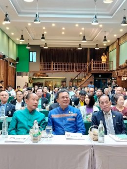 หอการค้าจังหวัดฉะเชิงเทรา จัดประชุมใหญ่สามัญสมาชิกหอการค้าจังหวัดฉะเชิงเทรา ประจำปี 2567 โดย นายชลธี ยังตรง ผู้ว่าราชการจังหวัดฉะเชิงเทรา เป็นประธานเปิดงาน  มีการบรรยายพิเศษบรรยายพิเศษ EEC ต่อการพัฒนาเมืองฉะเชิงเทรา โดย นางธัญรัตน์ อินทร รองเลขาธิการสำนัก