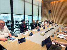 ดร.จิตรกร เผด็จศึก ประธานหอการค้าจังหวัดฉะเชิงเทรา เข้าพบผู้บริหารมหาวิทยาลัยฮ่องกง THE HONG KONG UNIVERSITY OF SCIENCE AND TECHNOLOGY (GUANGZHOU) ที่เมืองกวางโจว สาธารณรัฐประชาชนจีน เพื่อหารือแนวทางความร่วมมือด้านการศึกษาระหว่างจังหวัดฉะเชิงเทรา และมหาวิ