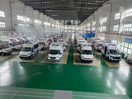 ดร.จิตรกร เผด็จศึก ประธานหอการค้าจังหวัดฉะเชิงเทรา ศึกษาดูงาน โรงงานการผลิตรถไฟฟ้าด้วยนวัตกรรมสมัยใหม่ในเมืองกวางโจว สาธารณรัฐประชาชนจีน เพื่อนำมาใช้ในการพัฒนาการแปรงรถสันดาป เป็นรถใช้พลังงานไฟฟ้าในประเทศไทย เมื่อวันที่ 8 พฤษภาคม 2567