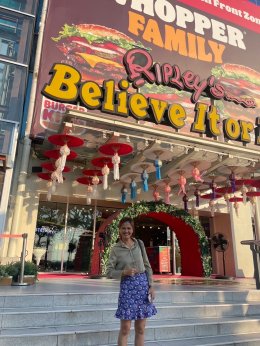 หอการค้าจังหวัดฉะเชิงเทรา โดยคุณปคุณา บุญก่อเกื้อ รองประธานหอการค้าจังหวัดฉะเชิงเทรา ฝ่ายพัฒนาสินค้าและผลิตภัณฑ์ ได้ดำเนินการขับเคลื่อนการจัดหาแหล่งจำหน่ายผลิตภัณฑ์สินค้าแปรรูป สินค้าทางการเกษตรของจังหวัดฉะเชิงเทรา นำเข้าจำหน่ายในโมเดิร์นเทรด (Modern Trad