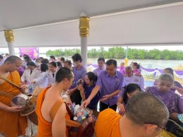 ดร.จิตรกร เผด็จศึก ประธานหอการค้าจังหวัดฉะเชิงเทรา พร้อมคณะ ร่วมกิจกรรมเฉลิมพระเกียรติสมเด็จพระนางเจ้าฯ พระบรมราชินี เนื่องในโอกาสวันเฉลิมพระชนมพรรษา 3 มิถุนายน 2567  เริ่มเวลา 7.30 น. พิธีทำบุญตักบาตร พิธีปล่อยพันธุ์สัตว์น้ำ และพิธีไถ่ชีวิตโคกระบือเพื่อถ