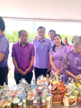 ดร.จิตรกร เผด็จศึก ประธานหอการค้าจังหวัดฉะเชิงเทรา พร้อมคณะ ร่วมกิจกรรมเฉลิมพระเกียรติสมเด็จพระนางเจ้าฯ พระบรมราชินี เนื่องในโอกาสวันเฉลิมพระชนมพรรษา 3 มิถุนายน 2567  เริ่มเวลา 7.30 น. พิธีทำบุญตักบาตร พิธีปล่อยพันธุ์สัตว์น้ำ และพิธีไถ่ชีวิตโคกระบือเพื่อถ