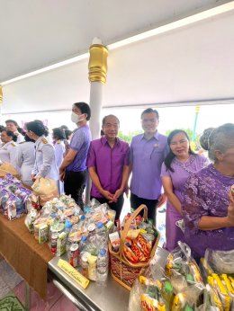 ดร.จิตรกร เผด็จศึก ประธานหอการค้าจังหวัดฉะเชิงเทรา พร้อมคณะ ร่วมกิจกรรมเฉลิมพระเกียรติสมเด็จพระนางเจ้าฯ พระบรมราชินี เนื่องในโอกาสวันเฉลิมพระชนมพรรษา 3 มิถุนายน 2567  เริ่มเวลา 7.30 น. พิธีทำบุญตักบาตร พิธีปล่อยพันธุ์สัตว์น้ำ และพิธีไถ่ชีวิตโคกระบือเพื่อถ