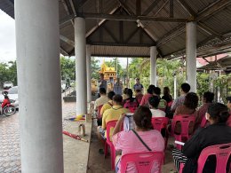 วันจันทร์ที่ 24 มิถุนายน 2567 เวลา 09.00 น. นายจิตรกร เผด็จศึก ประธาน และคณะกรรมการหอการค้า ร่วมประชุมรับฟังความคิดเห็นผู้ประกอบการ ห้างร้าน และผู้อยู่อาศัยบริเวณใกล้เคียงพื้นที่โครงการจัดตั้งศูนย์จำหน่ายสินค้าเกษตรปลอดภัยจังหวัดฉะเชิงเทรา บริเวณด้านข้างส