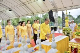 ดร.จิตรกร เผด็จศึก ประธานหอการค้าจังหวัดฉะเชิงเทรา พร้อมคณะ ร่วมงานสโมสรสันนิบาตเฉลิมพระเกียรติพระบาทสมเด็จพระเจ้าอยู่หัว เนื่องในโอกาสพระราชพิธีมหามงคลพระชนมพรรษา 6 รอบ 28 กรกฎาคม 2567 ในวันจันทร์ที่ 29 กรกฎาคม 2567 เวลา 18.00 น. ณ ศูนย์การเรียนรู้เมืองฉ