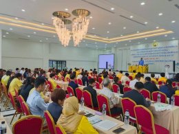 หอการค้าจังหวัดฉะเชิงเทรา โดยนายยุทธนา มาตเจือรองประธานหอการค้าฯ และนายทนงศักดิ์ ทรัพย์เฟื่องฟูกรรมการหอการค้าฯ ร่วมโครงการประชุมสัมมนาเพื่อเผยพร่ข้อมูลกิจกรรมการลดก๊าซเรือนกระจกและขับเคลื่อนงานด้านการเปลี่ยนแปลงสภาพภูมิอากาศของจังหวัดฉะเชิงเทรา ภายใต้โคร