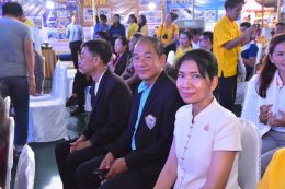 ดร.จิตรกร เผด็จศึก ประธานหอการค้าจังหวัดฉะเชิงเทรา ขึ้นร่วม เสวนา หัวข้อ สู้ แก้จน ตามหลักปรัชญาเศรษฐกิจพอเพียง ในโครงการมหกรรมความสำเร็จการขจัดความยากจนและพัฒนาคนทุกช่วงวัยอย่างยั่งยืนตามหลักปรัชญาของเศรษฐกิจพอเพียง  พร้อมรับประกาศณียบัตรผู้ให้การสนับสนุ