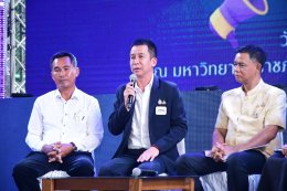 ดร.จิตรกร เผด็จศึก ประธานหอการค้าจังหวัดฉะเชิงเทรา ขึ้นร่วม เสวนา หัวข้อ สู้ แก้จน ตามหลักปรัชญาเศรษฐกิจพอเพียง ในโครงการมหกรรมความสำเร็จการขจัดความยากจนและพัฒนาคนทุกช่วงวัยอย่างยั่งยืนตามหลักปรัชญาของเศรษฐกิจพอเพียง  พร้อมรับประกาศณียบัตรผู้ให้การสนับสนุ