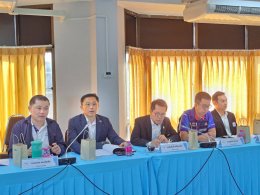 ประชุมคณะกรรมการร่วมภาคเอกชน(กกร.)กลุ่มจังหวัดภาคตะวันออก 1 ครั้งที่ 1/2567 ประกอบด้วยจังหวัดฉะเชิงเทรา จังหวัดชลบุรี และจังหวัดระยอง ร่วมกับการประชุมคณะกรรมการหอการค้ากลุ่มจังหวัดภาคตะวันออก ครั้งที่ 2/2567 ในวันพุธที่ 28 สิงหาคม 2567 เวลา 09.00 น ณ ห้อง