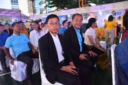 ดร.จิตรกร เผด็จศึก ประธานหอการค้าจังหวัดฉะเชิงเทรา ขึ้นร่วม เสวนา หัวข้อ สู้ แก้จน ตามหลักปรัชญาเศรษฐกิจพอเพียง ในโครงการมหกรรมความสำเร็จการขจัดความยากจนและพัฒนาคนทุกช่วงวัยอย่างยั่งยืนตามหลักปรัชญาของเศรษฐกิจพอเพียง  พร้อมรับประกาศณียบัตรผู้ให้การสนับสนุ