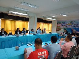 วันพฤหัสบดีที่ 1 กุมภาพันธ์ 2567 เวลา 13.30 น. ประธานและรองประธาน คณะทำงานหอการค้าจังหวัดฉะเชิงเทรา ร่วมประชุมเรื่องการแบ่งหน้าที่การจัดกิจกรรมแต่ละโครงการณ ห้องประชุมสำนักงานหอการค้าจังหวัดฉะเชิงเทรา