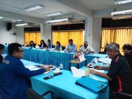 วันพฤหัสบดีที่ 1 กุมภาพันธ์ 2567 เวลา 13.30 น. ประธานและรองประธาน คณะทำงานหอการค้าจังหวัดฉะเชิงเทรา ร่วมประชุมเรื่องการแบ่งหน้าที่การจัดกิจกรรมแต่ละโครงการณ ห้องประชุมสำนักงานหอการค้าจังหวัดฉะเชิงเทรา