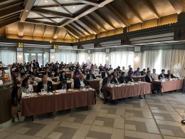 วันพฤหัสบดีที่ 15 กุมภาพันธ์ 2567 เวลา 13.00-19:00 น นายจิตรกร เผด็จศึก ประธานหอการค้าฯ ร่วมพิธีมอบรถวิลแชร์พร้อมทั้งประชุมใหญ่สามัญประจำปี 2567 และเลือกตั้งคณะกรรมการบริหารสภาอุตสาหกรรมจังหวัดฉะเชิงเทรา วาระปี 2567-2569 และฟังบรรยายพิเศษเรื่อง "ทิศท