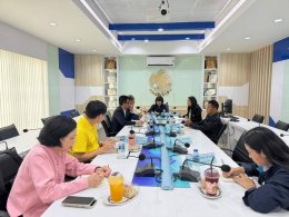 วันพุธที่ 28 กุมภาพันธ์ 2567 เวลา 10.00 น. นายยุทธนา มาตเจือ รองประธานหอการค้า, นางฐิติมา พยัคฆ์จำเริญ กรรมการฝ่ายการค้าYEC ร่วมประชุมคณะทำงานด้านการตลาดระดับจังหวัด ณ ห้องประชุมนนทรี ชั้น 1 สำนักงานพาณิชย์จังหวัดฉะเชิงเทรา