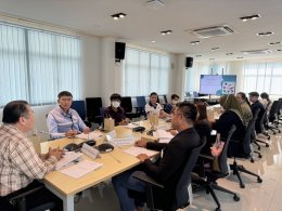 วันพุธที่ 28 กุมภาพันธ์ 2567 เวลา 10.00 น. นายยุทธนา มาตเจือ รองประธานหอการค้า, นางฐิติมา พยัคฆ์จำเริญ กรรมการฝ่ายการค้าYEC ร่วมประชุมคณะทำงานด้านการตลาดระดับจังหวัด ณ ห้องประชุมนนทรี ชั้น 1 สำนักงานพาณิชย์จังหวัดฉะเชิงเทรา