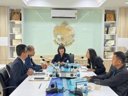 วันพุธที่ 28 กุมภาพันธ์ 2567 เวลา 9.30 น. นายจิตรกร เผด็จศึก ประธานหอการค้า ร่วมประชุมหารือแลกเปลี่ยนความคิดเห็นในภารกิจกับผู้ตรวจราชการกระทรวงการคลัง รวมกับนางสาวศุกร์ศิริ อภิญญานุวัฒน์ ณ ห้องประชุมสำนักงานคลังจังหวัดฉะเชิงเทรา