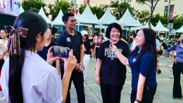 วันอังคารที่ 23 มิถุนายน 2569 เวลา 17.30 น. นายยุทธนา มาตเจือ ประธานหอการค้า พร้อมด้วย คณะกรรมการ ร่วมกิจกรรม 8 Riew Aerobic Dance Move Togetherโดยมี นายประสิทธิ์ อินทโชติ รองผู้ว่าราชการจังหวัดฉะเชิงเทรา เป็นประธานเปิดกิจกรรม พร้อมด้วย หัวหน้าส่วนราชการ 