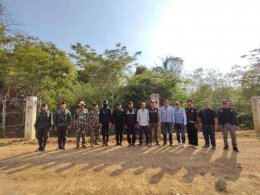 วันพุธที่ 3 เมษายน 2567 เวลา 10.00 - 17.00 น. นายยุทธนา มาตเจือ รองประธานหอการค้าฯ นายทนงศักดิ์ ทรัพย์เฟื่องฟู สมาชิกหอการค้าฯ ร่วมลงพื้นที่ติดตามการซ่อมแซมคูกันช้างป่า  ณ ท้องที่ตำบลตะเกรา ตำท่าตะเกียบ อำเภอท่าตะเกียบ และตำบลท่ากระดาน อำเภอสนามชัยเขต จัง