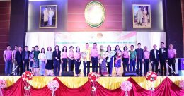 วันพุธที่ 1 พฤษภาคม 2567 เวลา 08.30 น. นายจิตรกร เผด็จศึก ประธานหอการค้าฯ ร่วมงานโครงการวันแรงงานแห่งชาติจังหวัดฉะเชิงเทรา ประจำปีงบประมาณ พ.ศ. 2567 "แรงงานยุคใหม่ ขับเคลื่อนเศรษฐกิจ ผลักดันอัตลักษณ์ท้องถิ่นไทย" ณ ห้องประชุม ชั้น ๕ อาคารราชนคริน