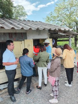 หอการค้าจังหวัดฉะเชิงเทรา ลงพื้นที่เพื่อเก็บข้อมูลผู้พิการ ต.บางพระ อ.เมือง จ.ฉะเชิงเทรา  ในโครงการส่งเสริมการสร้างงานสร้างอาชีพแก่ผู้พิการ ตามมาตรา 35(7) ประจำปี 2567 เมื่อวันพุธที่ 26 ธันวาคม 2566 เวลา 11.00 น.