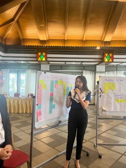 วันพฤหัสบดีที่ 30 พฤษภาคม 2567 เวลา 8.30 - 16.00 น. นางอาภรณ์ วัชระ รองประธาน หอการค้าฯ และผู้แทน YEC ร่วมการประชุมกลุ่มย่อย (Focus group) ในหัวข้อ การท่องเที่ยวแห่งอนาคตการยกระดับผู้ประกอบการด้วยนวัตกรรมดิจิทัลและนโยบายการใช้สินทรัพย์ ดิจิทัลเพื่อพัฒนาระ